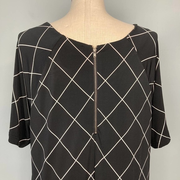ELLOS Short Sleeve Geometric Windowpane pattern High Low Shift Dress  Size 18/20 - Picture 7 of 11